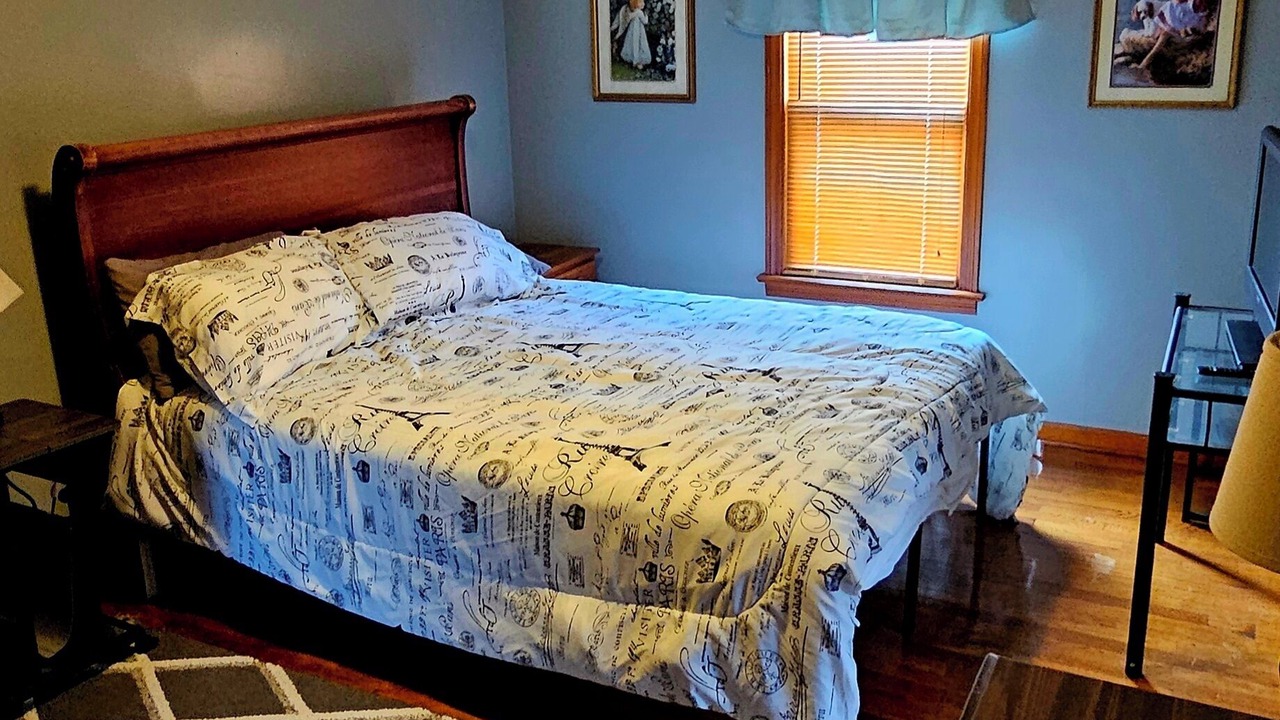 Photo of Bedroom in Smethport
