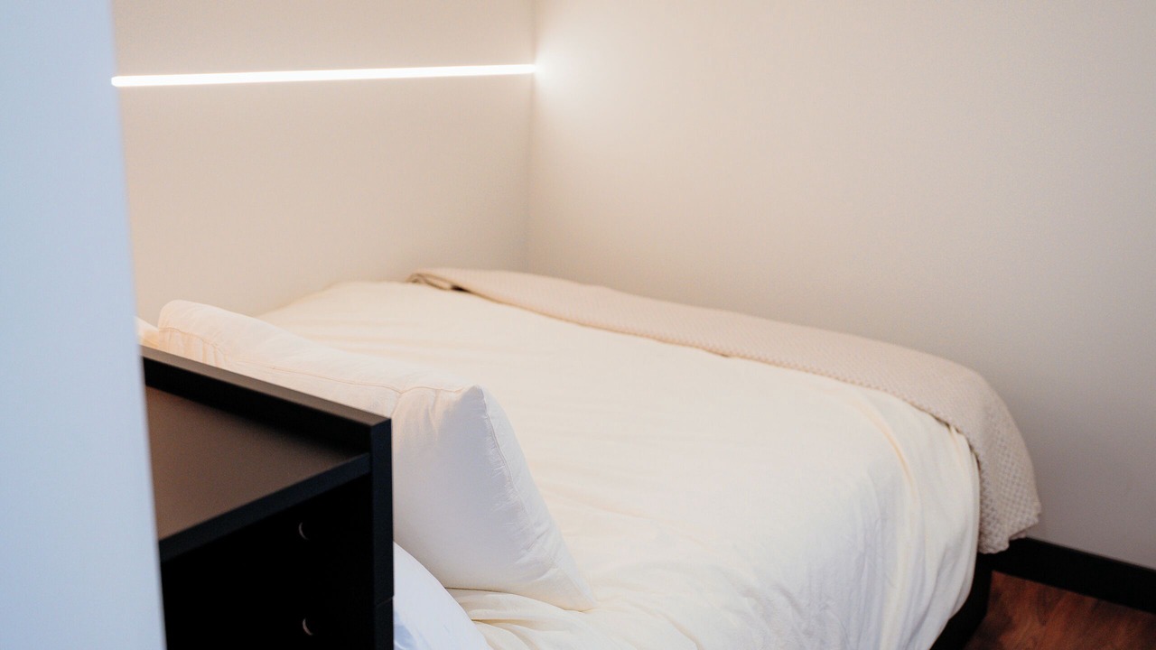 Photo of Bedroom in South-West Oxford