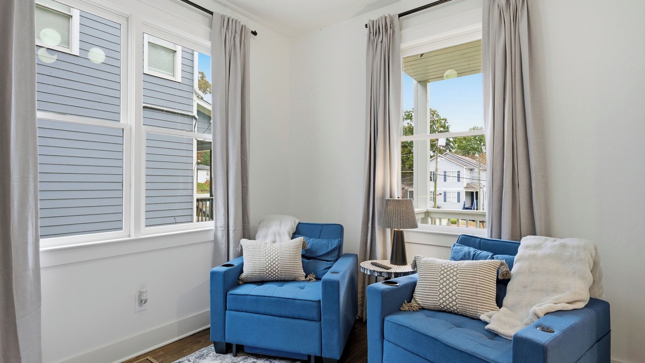 Photo of Livingroom in Atlanta