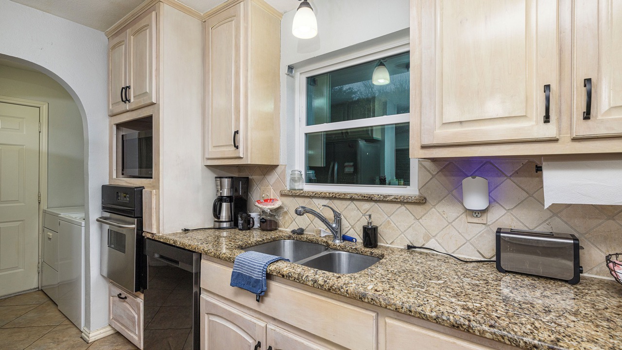 Photo of Kitchen in West Arlington