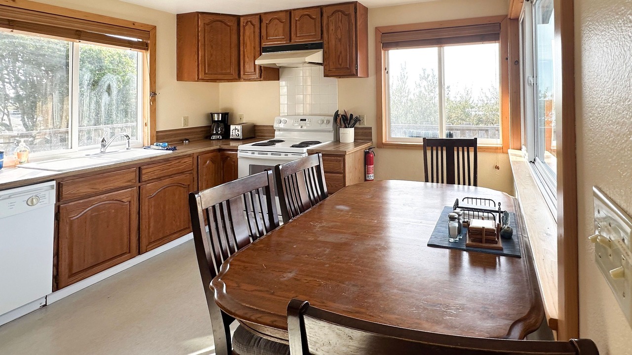 Photo of Kitchen in Gold Beach