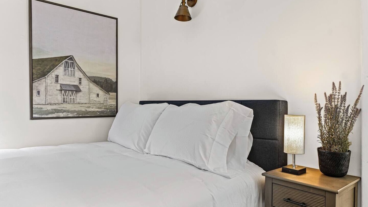 Photo of Bedroom in Champaign
