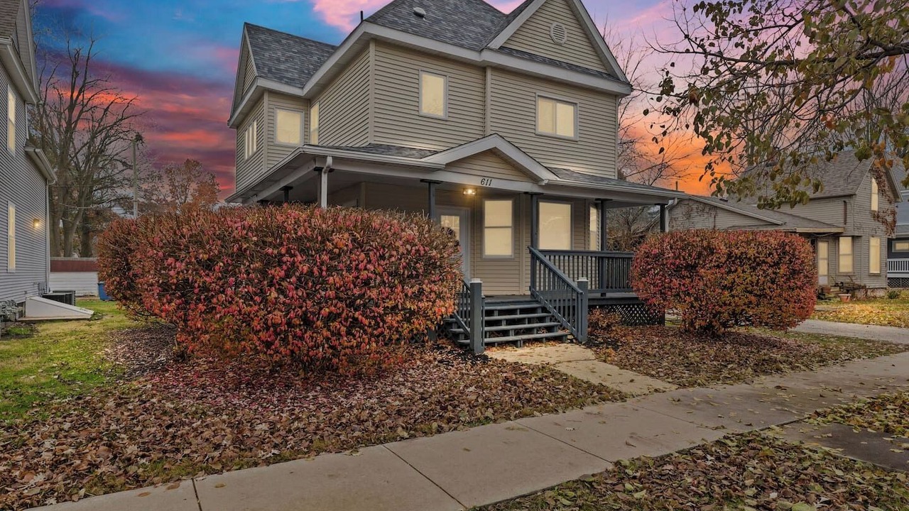 Photo of Outdoor in Champaign
