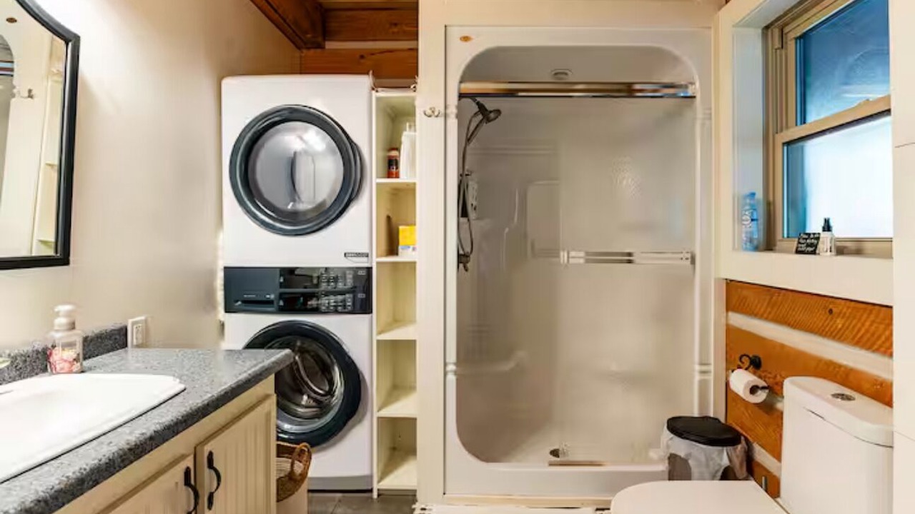Photo of Bathroom in Parry Sound