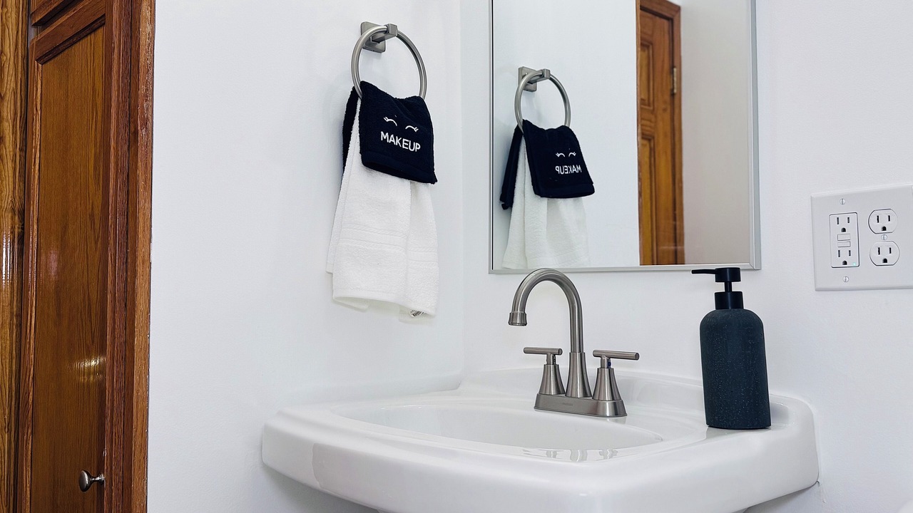 Photo of Bathroom in Lansing