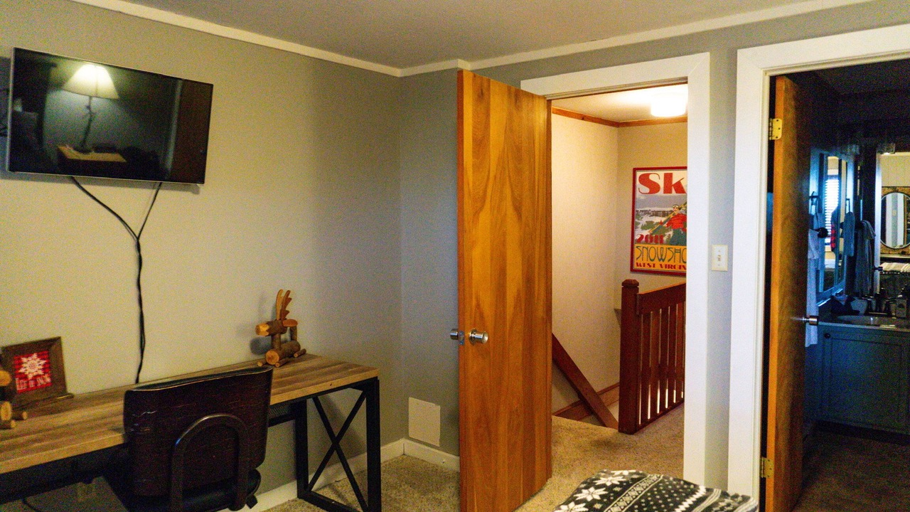 Photo of Bedroom in Edray