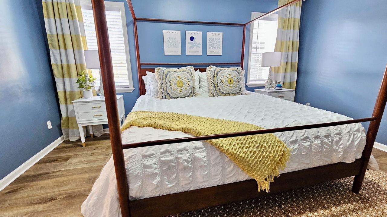 Photo of Bedroom in Valdosta
