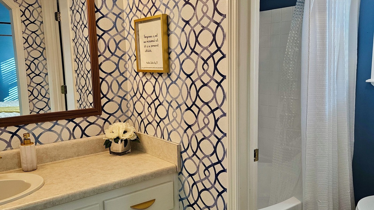 Photo of Bathroom in Valdosta