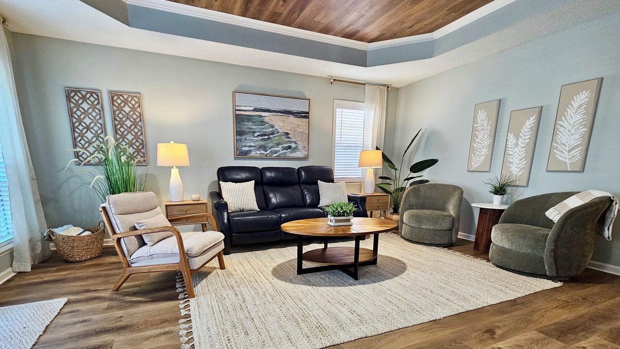 Photo of Livingroom in Valdosta
