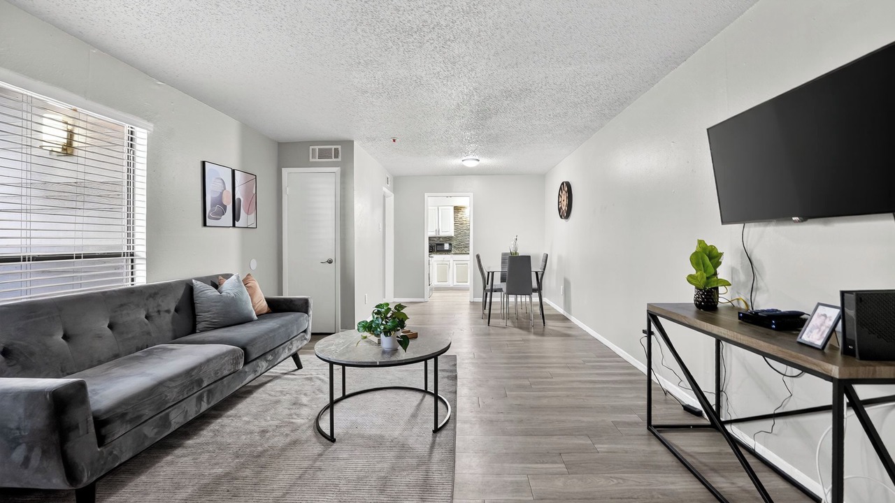 Photo of Livingroom in Lake Highlands