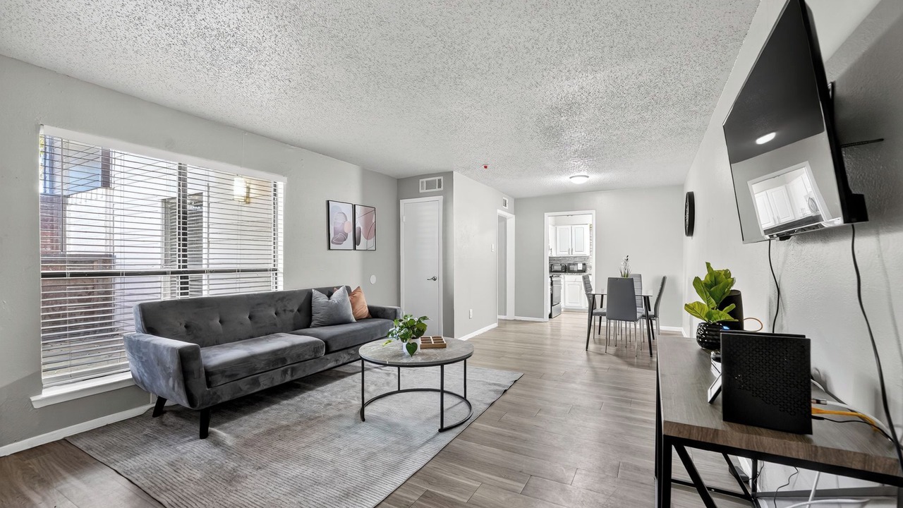 Photo of Livingroom in Lake Highlands