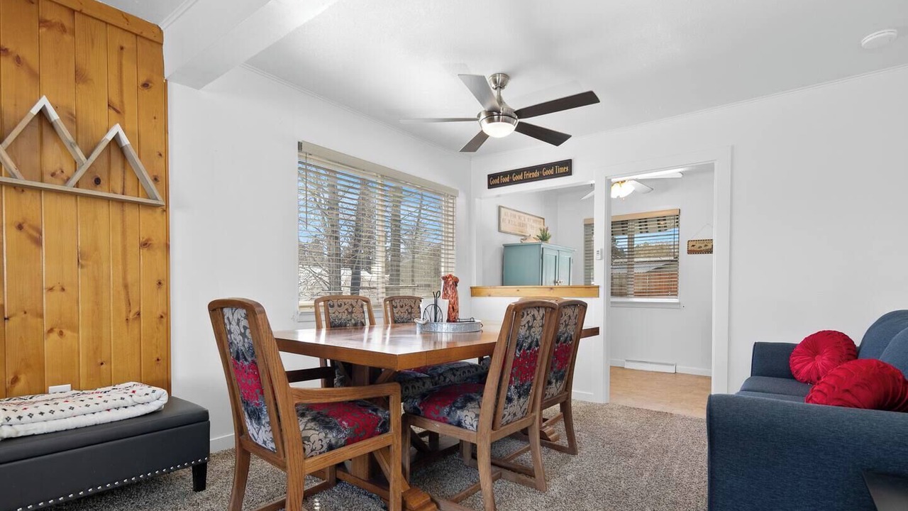 Photo of Others in Cascade