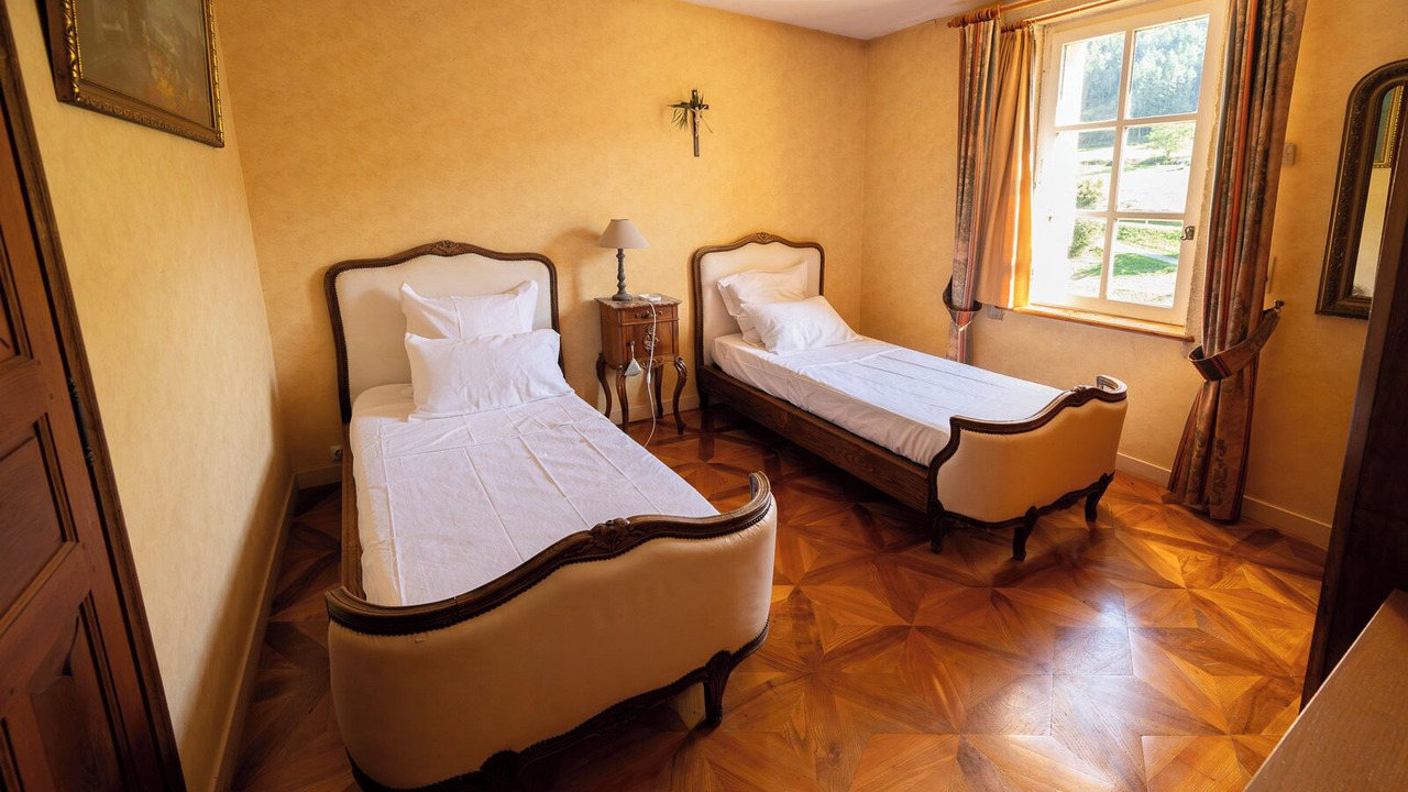 Photo of Bedroom in Rosay