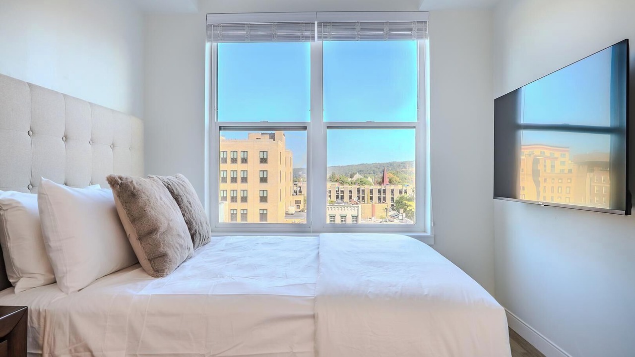 Photo of Bedroom in Ithaca