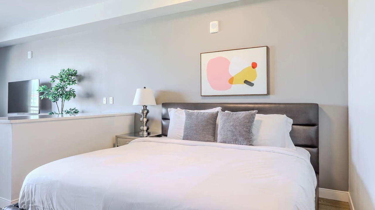 Photo of Bedroom in Ithaca