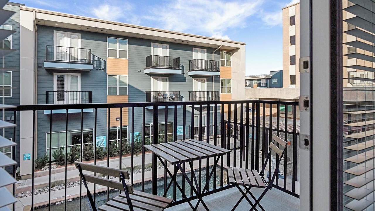 Photo of Outdoor in Garland
