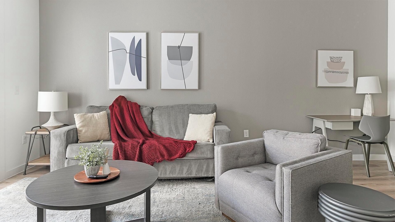 Photo of Livingroom in Garland