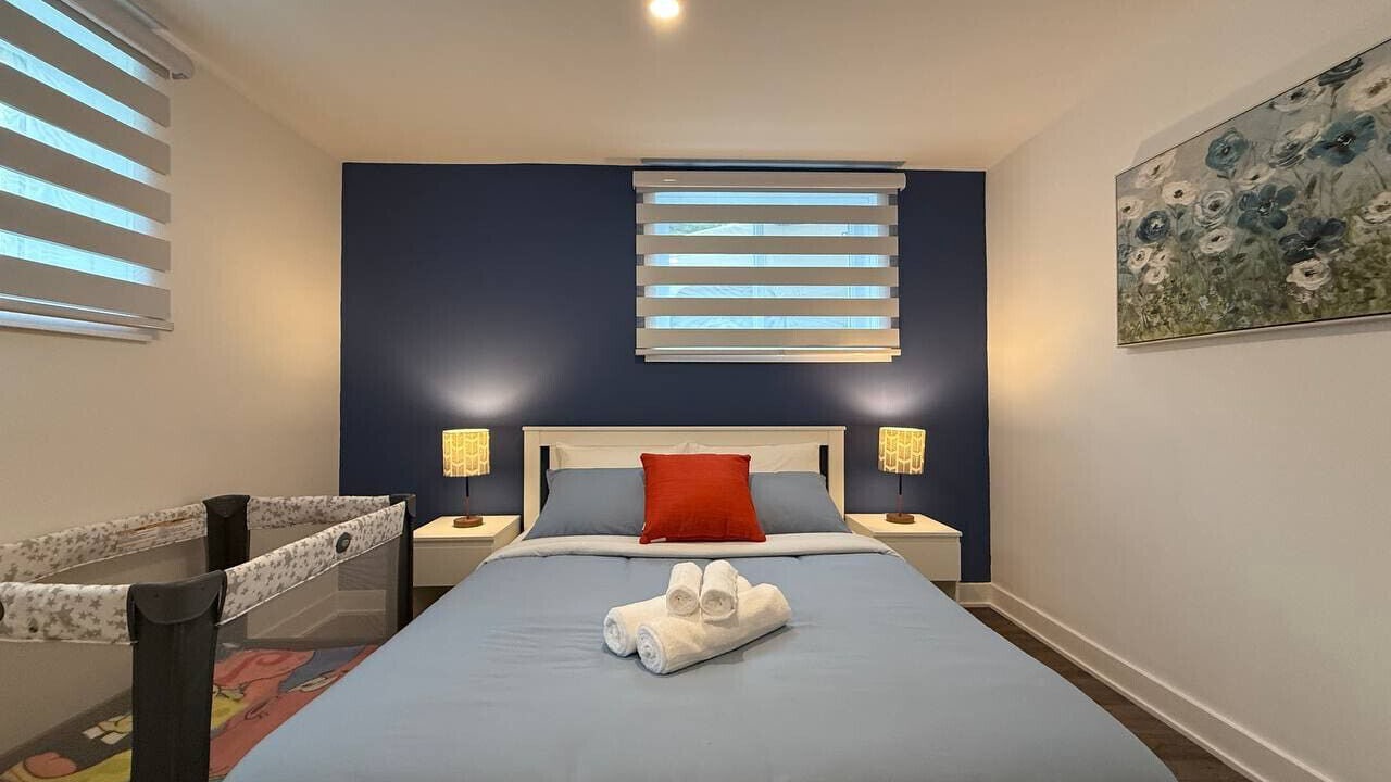 Photo of Bedroom in Longueuil