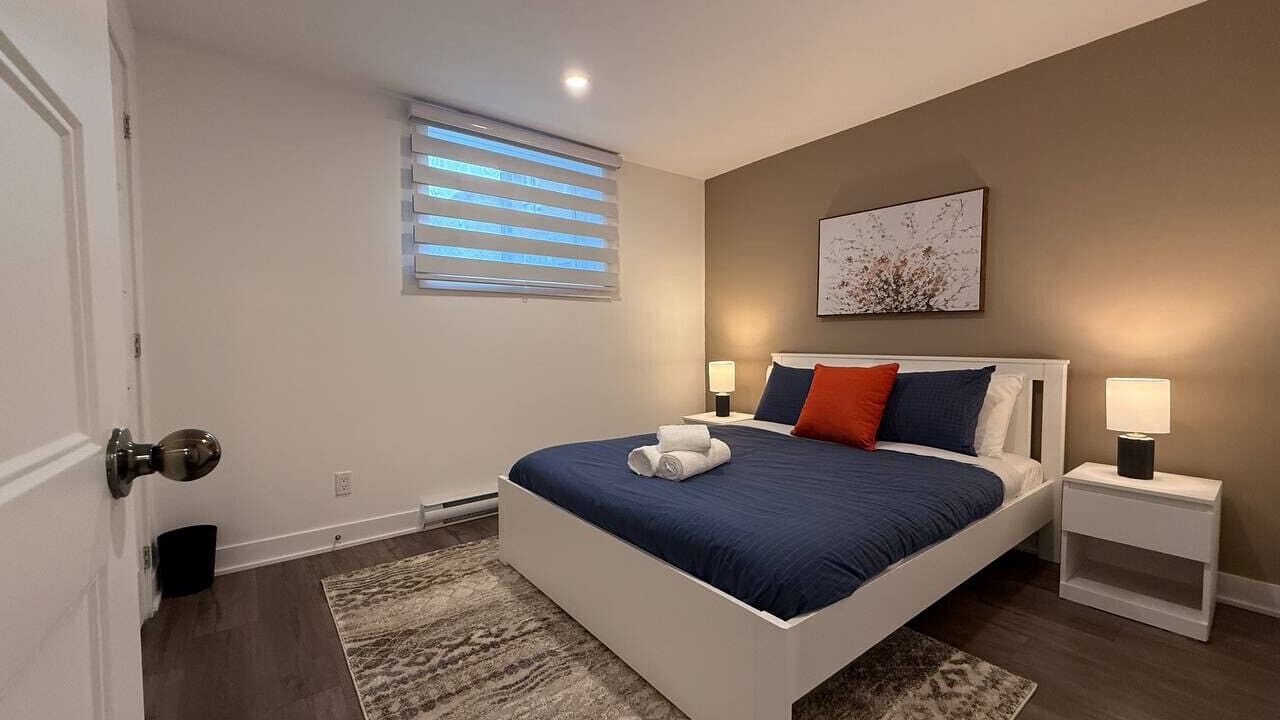 Photo of Bedroom in Longueuil
