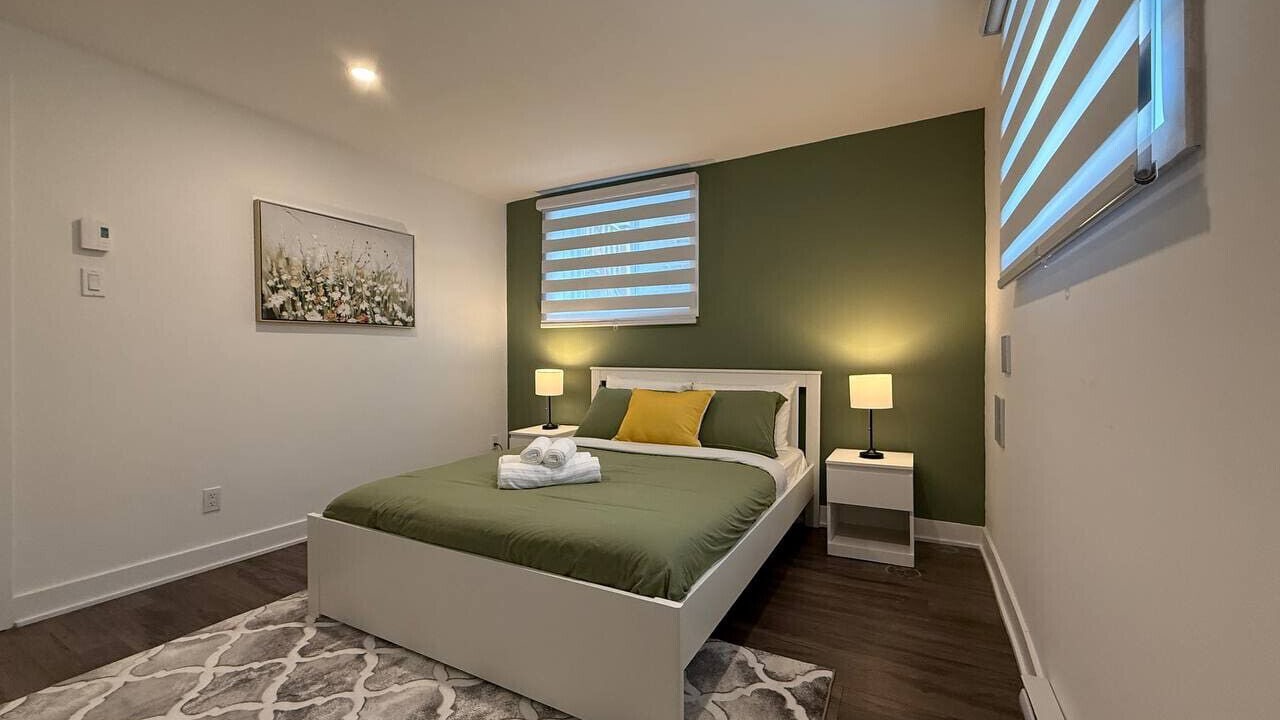 Photo of Bedroom in Longueuil