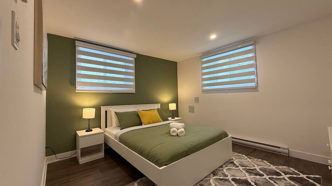 Photo of Bedroom in Longueuil