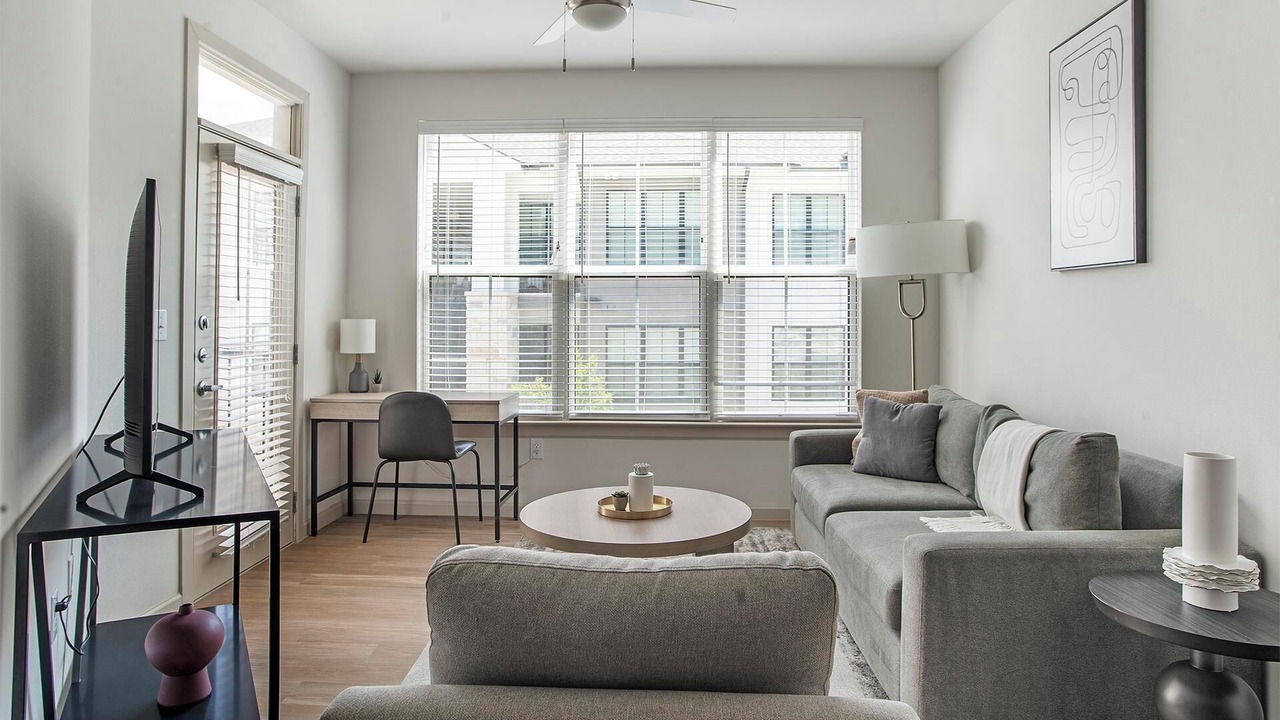 Photo of Livingroom in Pflugerville