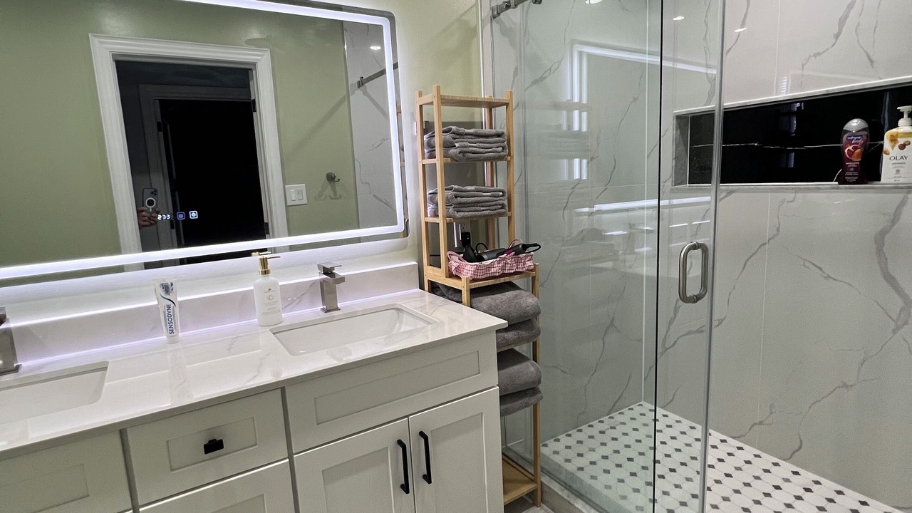 Photo of Bathroom in Welland