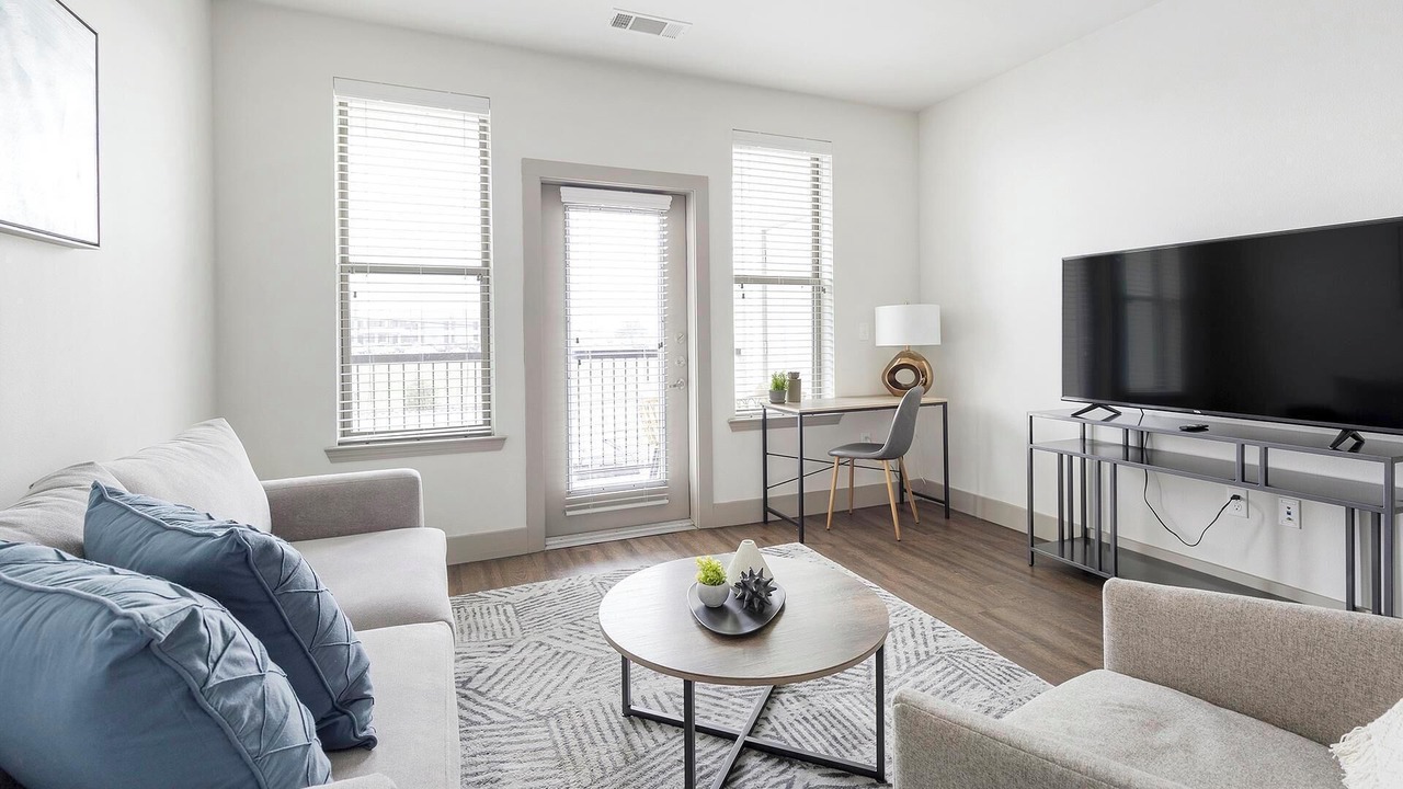 Photo of Livingroom in Haltom City