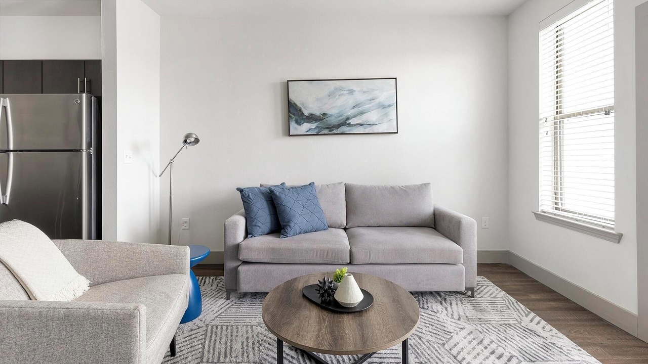 Photo of Livingroom in Haltom City