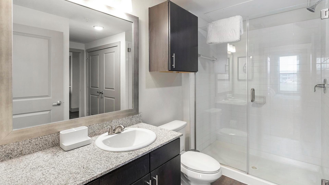 Photo of Bathroom in Haltom City