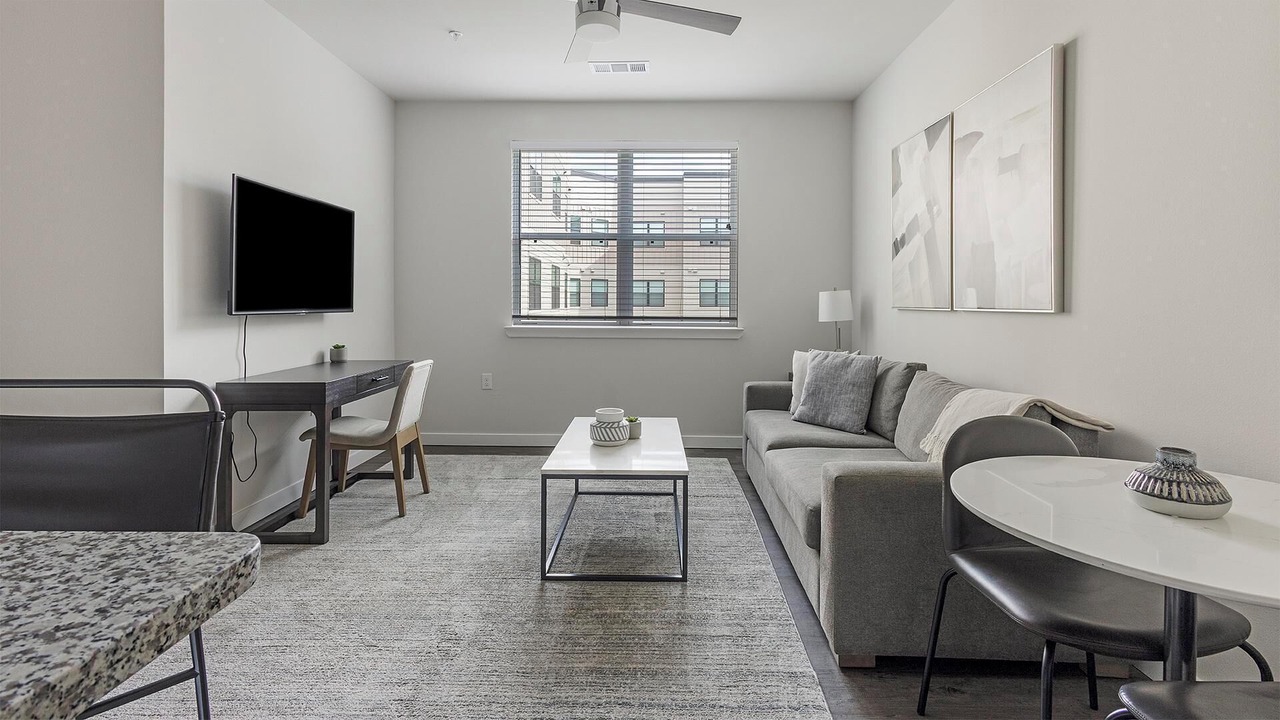 Photo of Livingroom in Spring Branch East