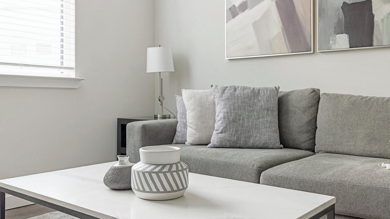 Photo of Livingroom in Spring Branch East