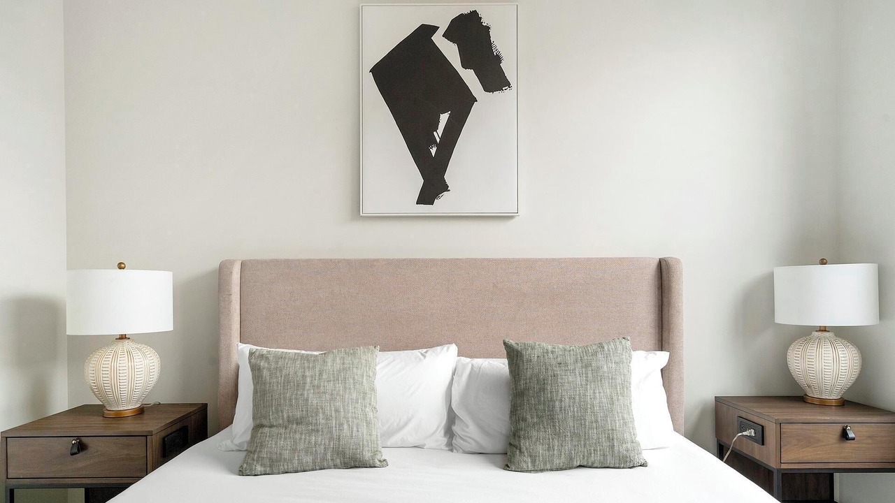 Photo of Bedroom in Logan Square