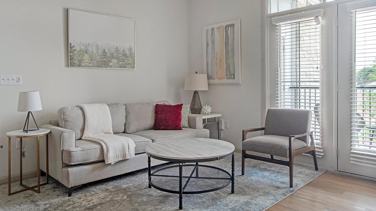 Photo of Livingroom in Pflugerville