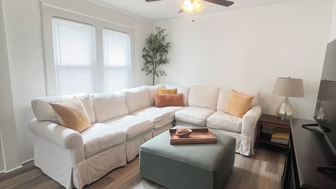 Photo of Livingroom in Greenville