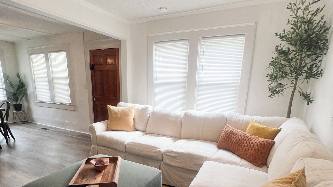 Photo of Livingroom in Greenville