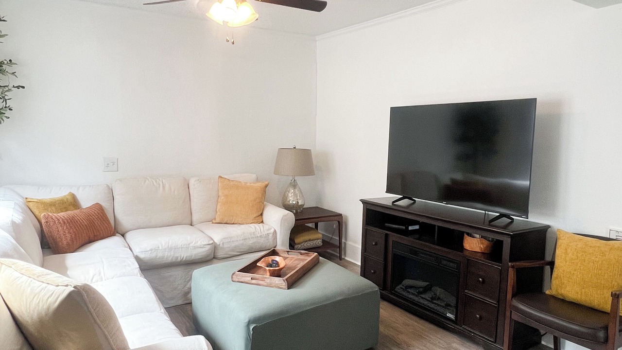 Photo of Livingroom in Greenville