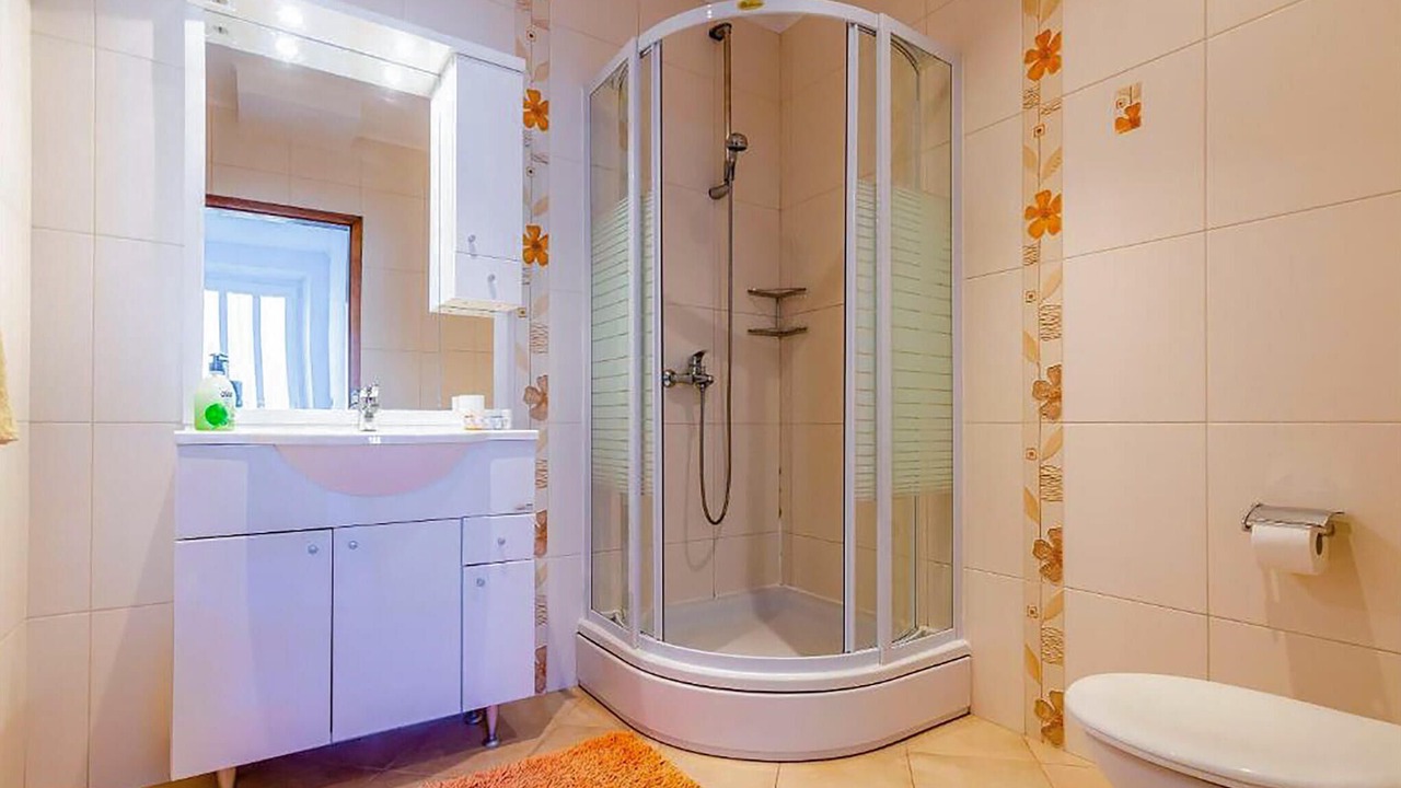 Photo of Bathroom in Popovici