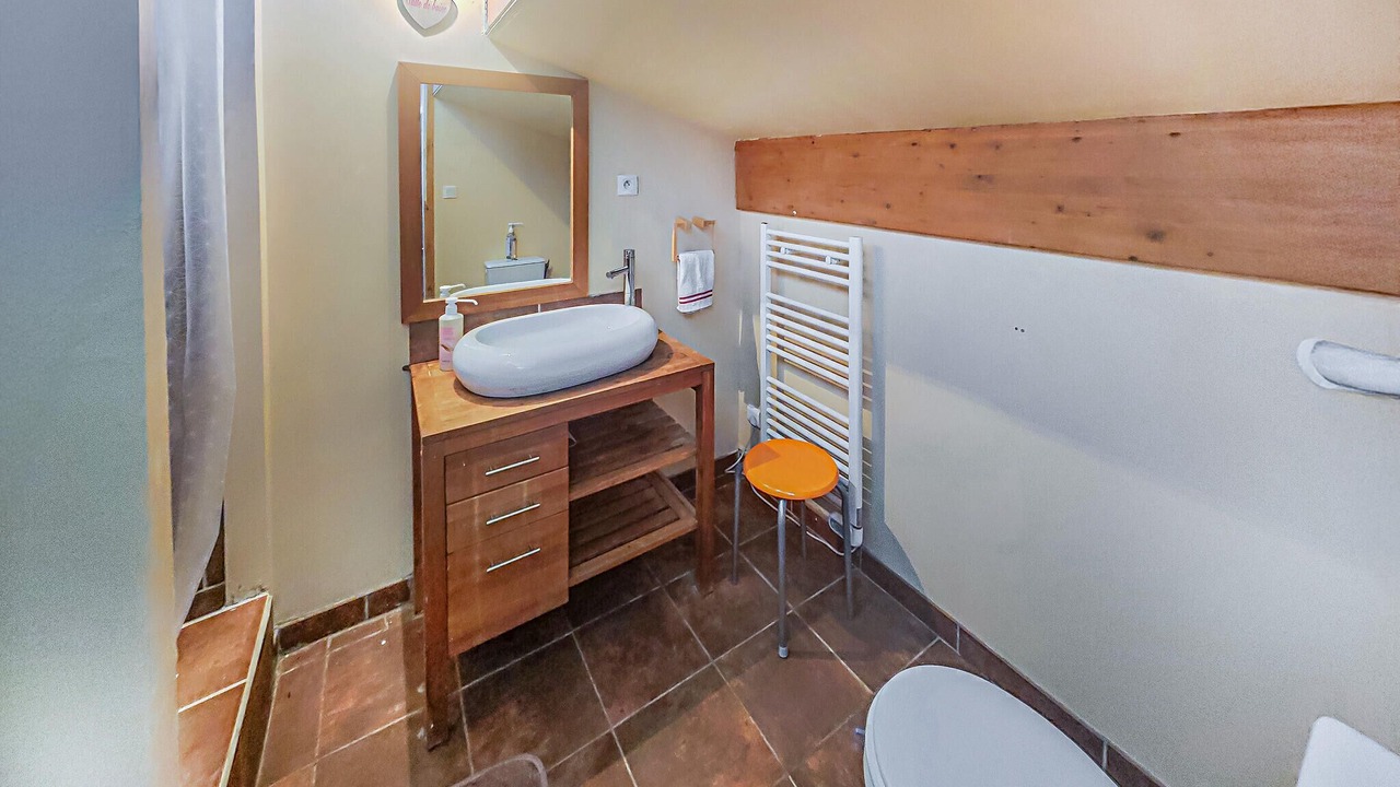 Photo of Bathroom in Montbazin