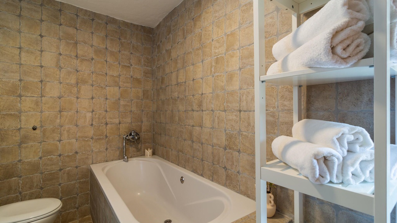 Photo of Bathroom in Pitve