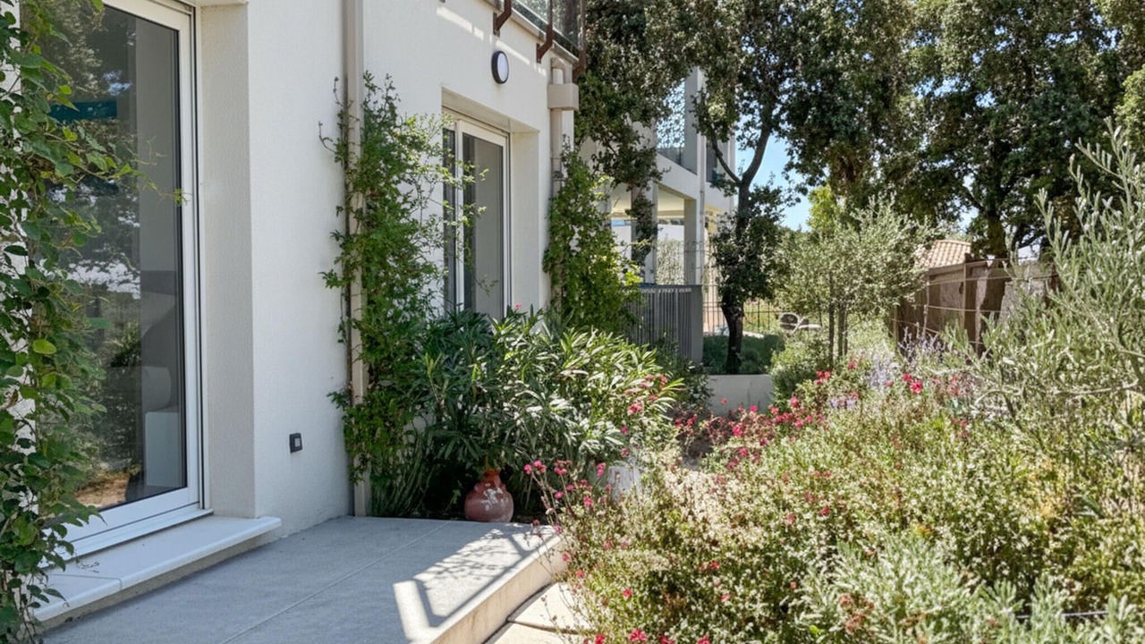 Photo of Others in Caremeau