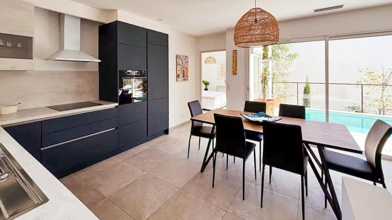 Photo of Others in Caremeau