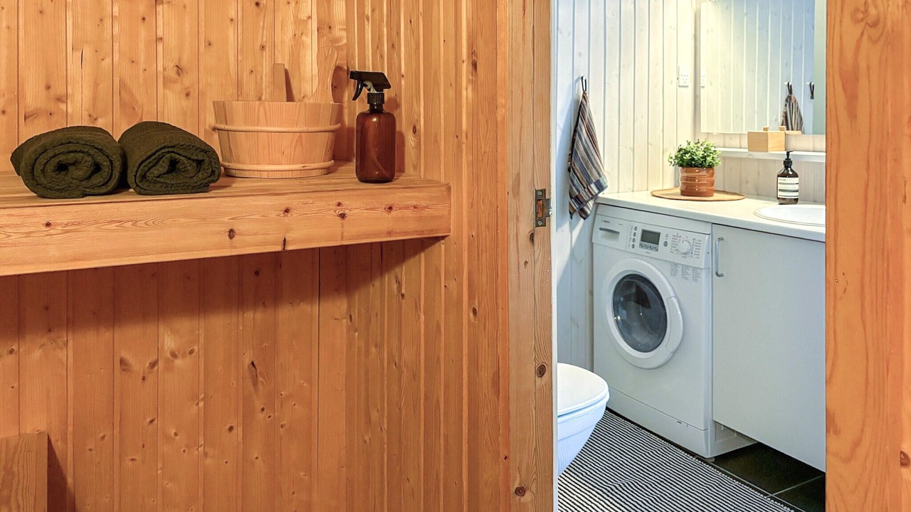 Photo of Others in Bjert