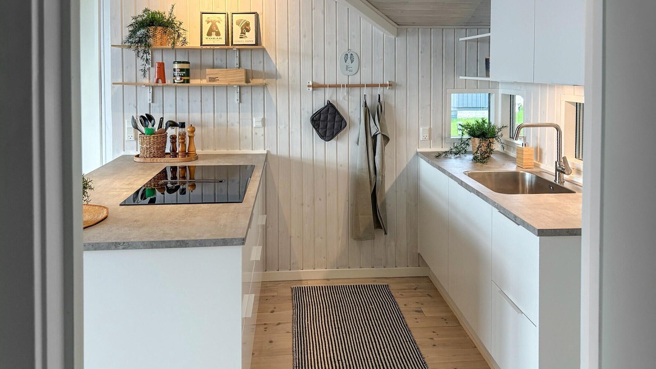 Photo of Others in Bjert