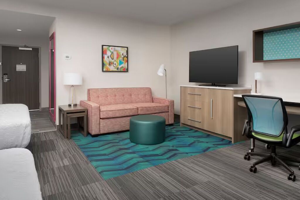 Photo of Livingroom in Ludlam