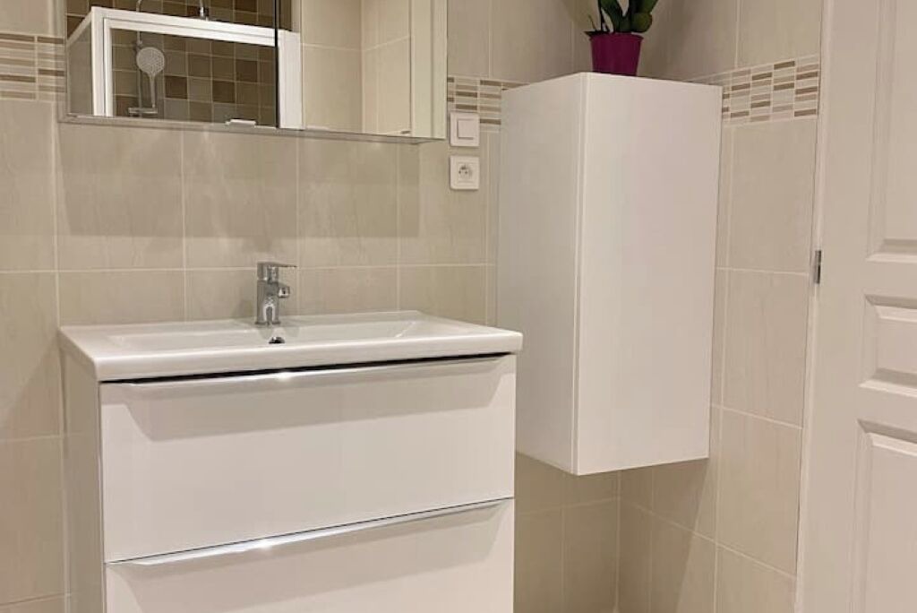 Photo of Bathroom in Lavergne