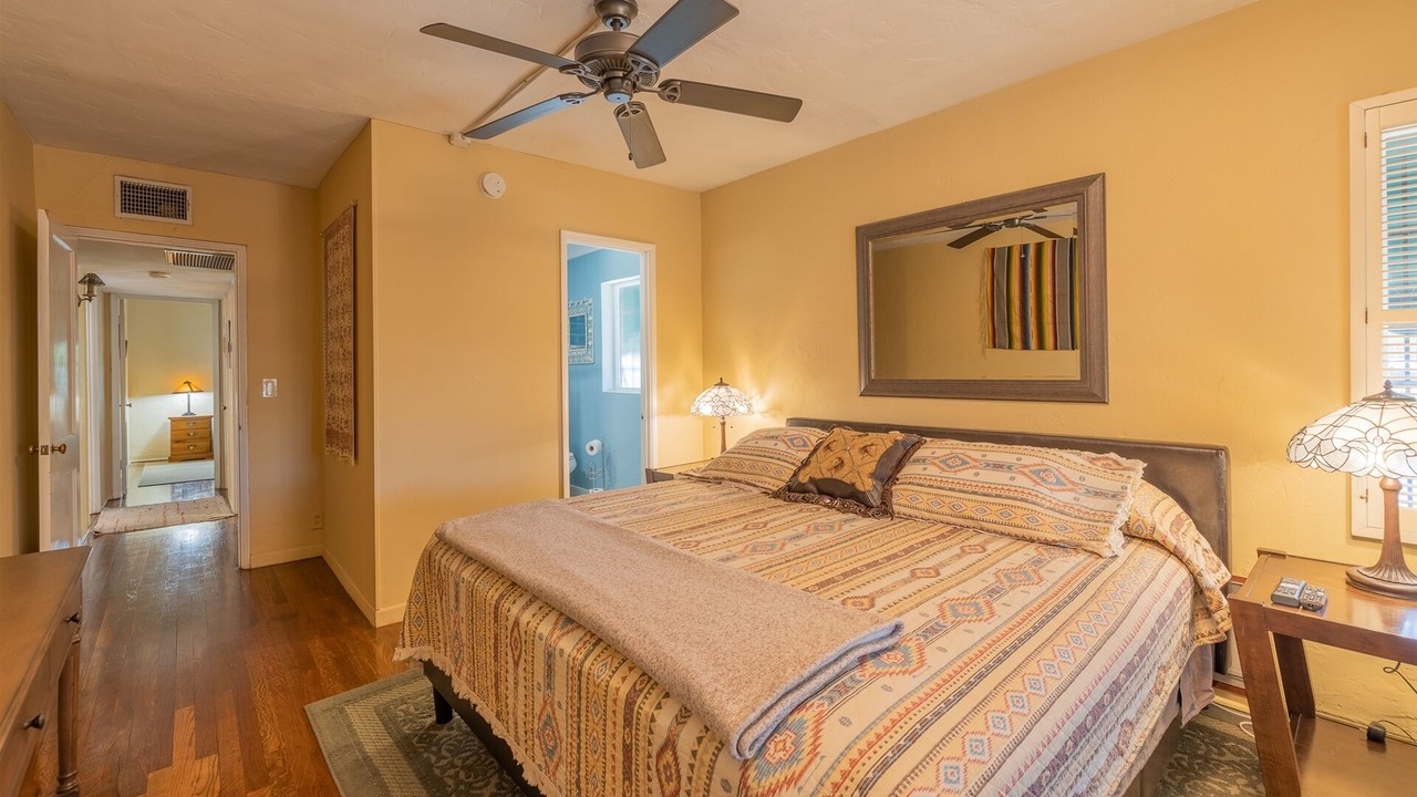 Photo of Bedroom in Blenman-Elm