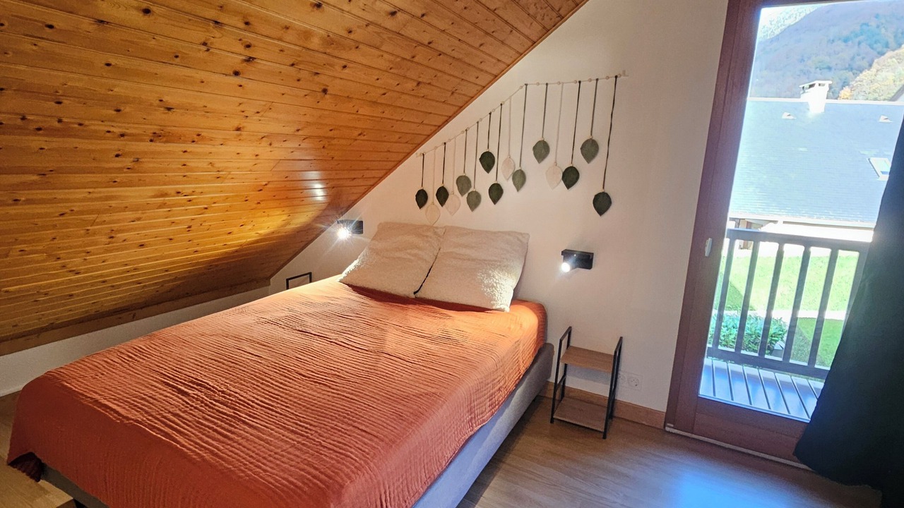 Photo of Bedroom in Cauterets