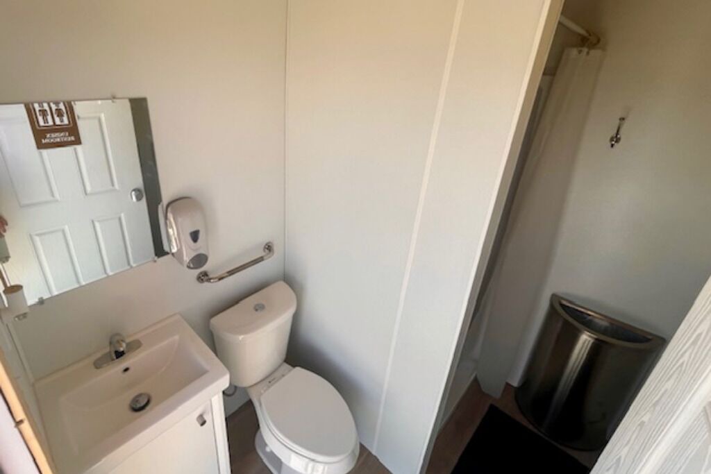 Photo of Bathroom in Pine Springs