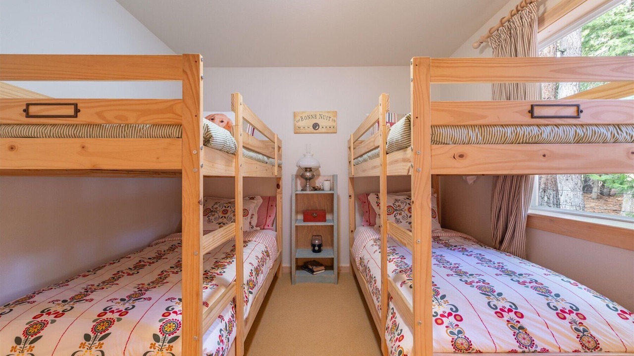 Photo of Bedroom in Tahoe Pines